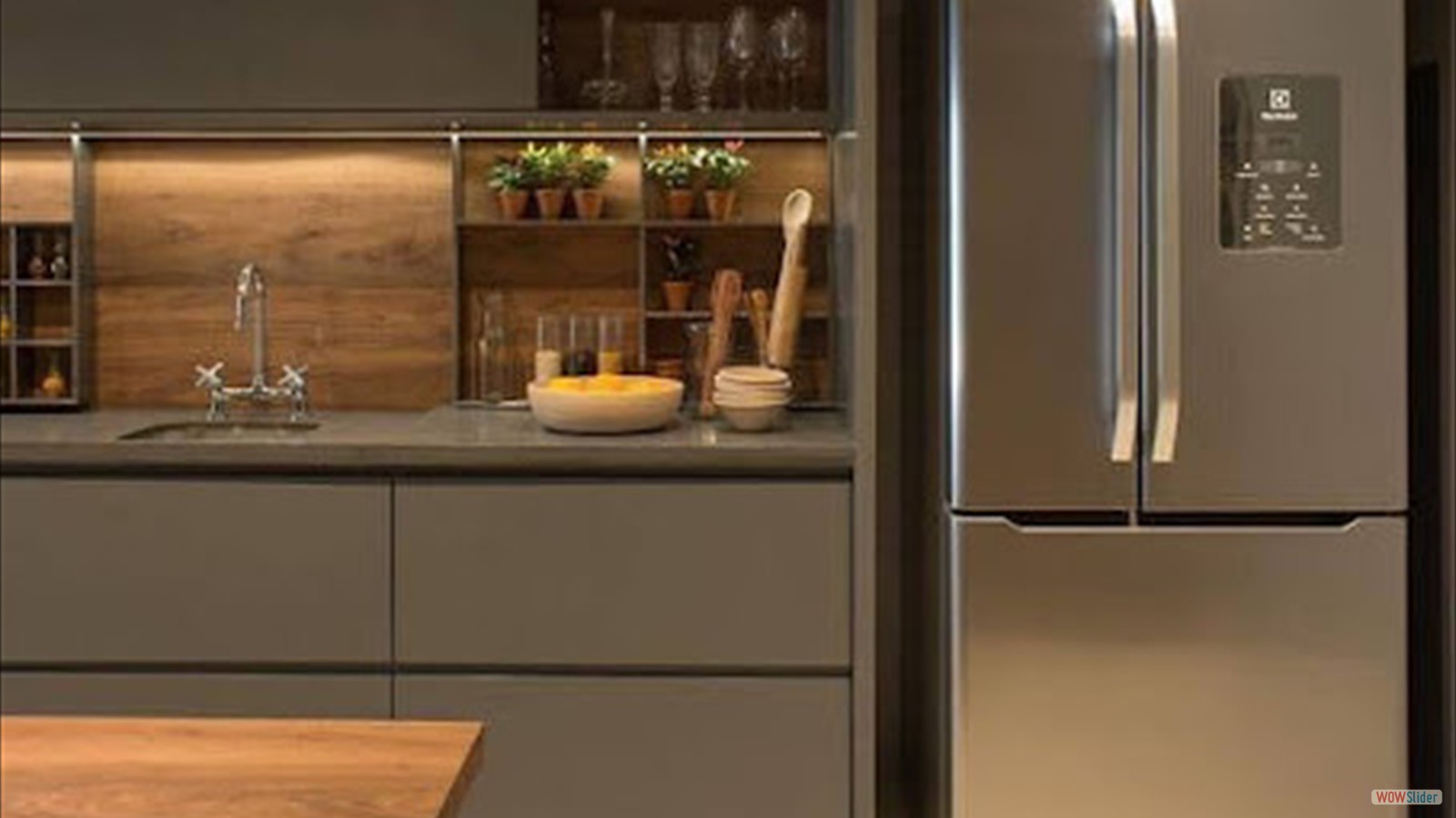 a850b22968e95bcf5a9468a05b4ead90